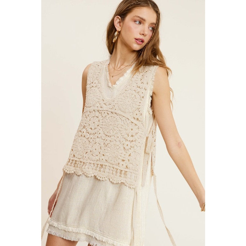 Self Side Tie Detailed Crochet Vest Top