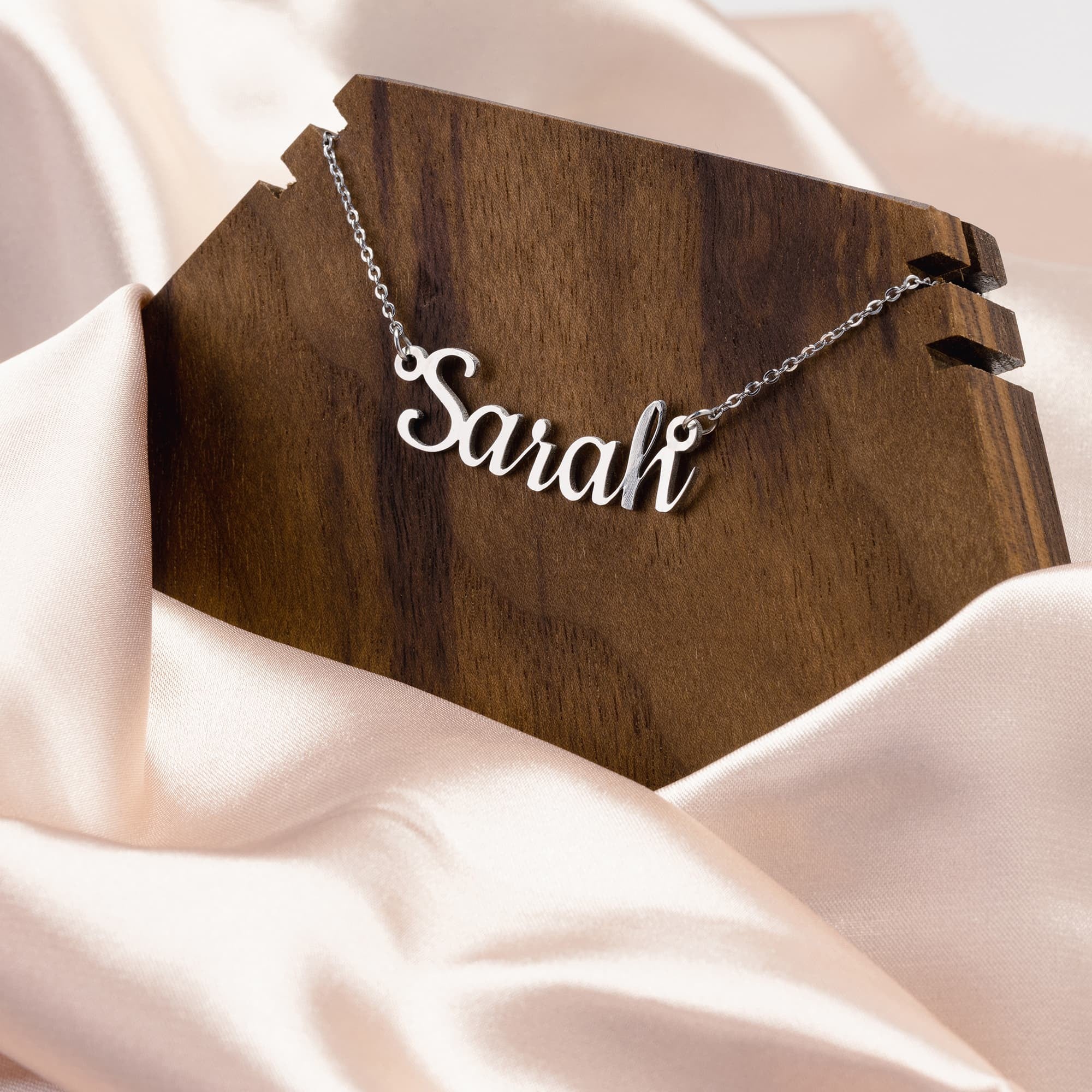 Personalized Name Necklace in Stainless Steel Gold, Rose Gold, Silver