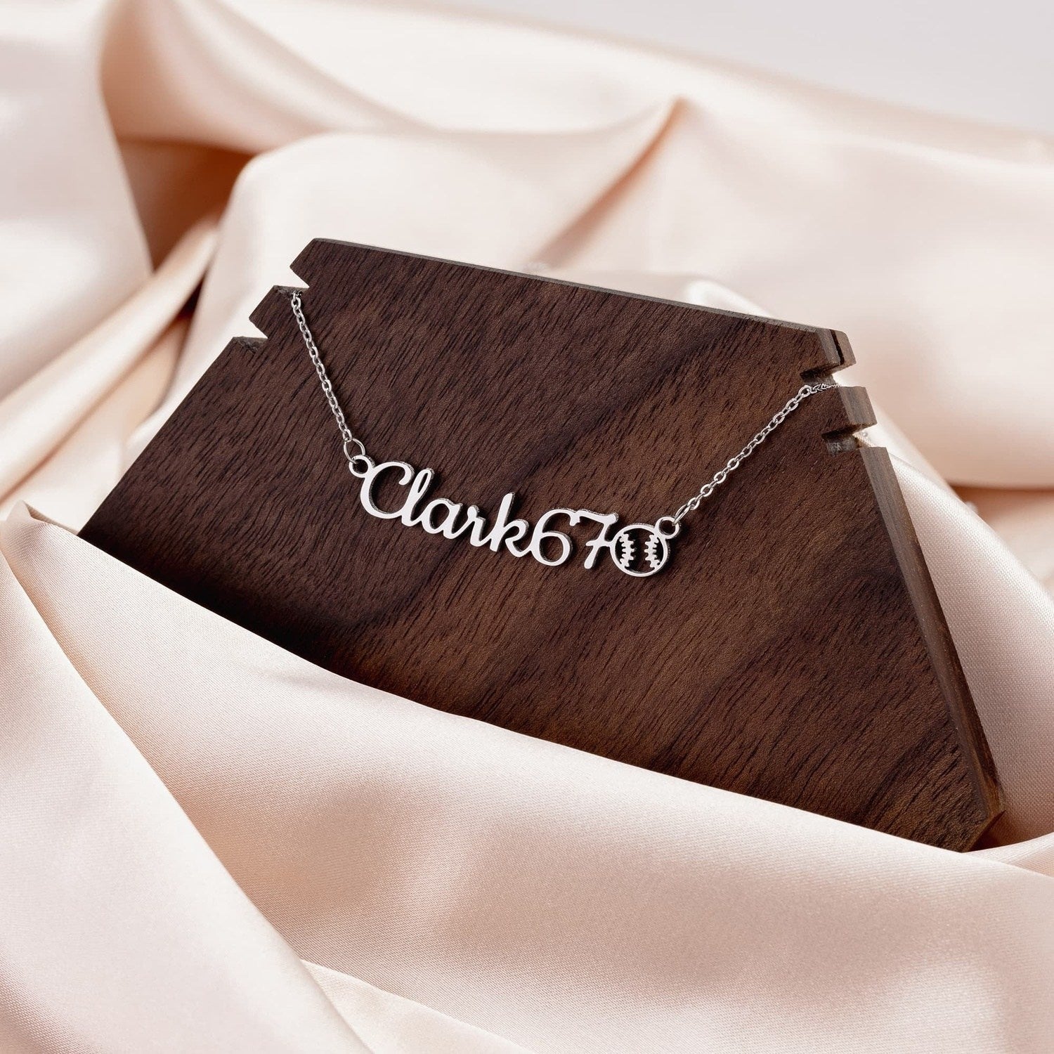 Personized Sports Mom Name Necklace